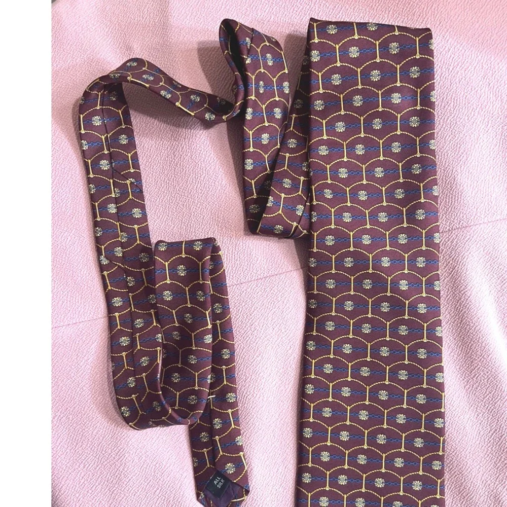 Tom James Mens Silk Tie Burgundy Gold Blue Geometric Chain Floral Pattern